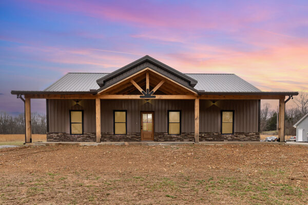 LampleysBuilding-eastpineyexterior